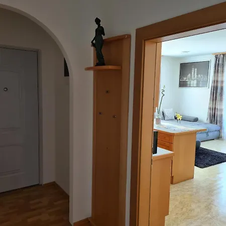 Apartment Orchidea *